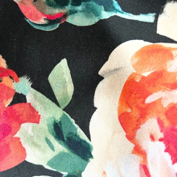 NEW Black Halo Zana Sheath Mini Dress in Black Dark Romance Floral Size 2 - Picture 6 of 7